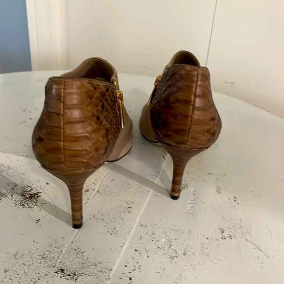 Michael Kors suede and snake embossed leather bootie/boots/shoes/heels  9.5 - Picture 3 of 12